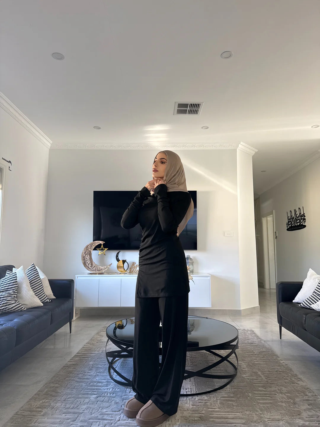 Black lounge set